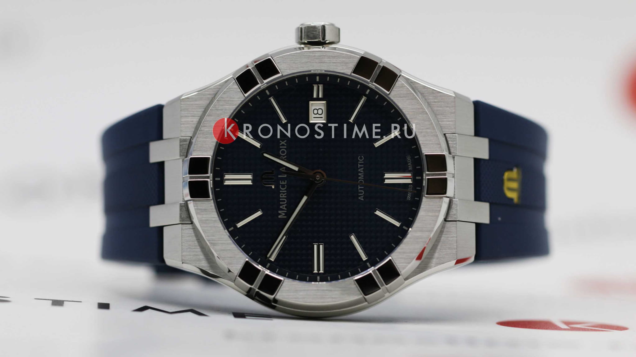 Maurice Lacroix Maurice Lacroix Aikon Automatic AI6008-SS000-430-4, aikon швейцария мужские часы на браслете каучук боковой вид